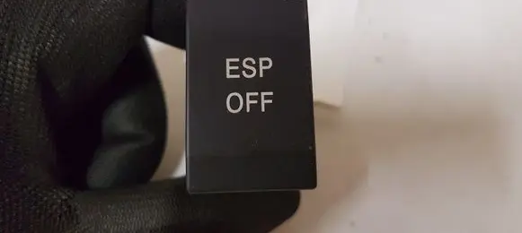 ESP (stability program) switch