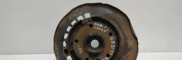 Audi Q7 4L Rear wheel hub 7l0505435