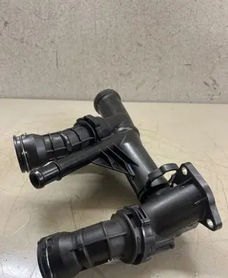 Seat Leon (5F) Engine coolant pipe/hose 04L121026AE 04L121026AL 04L121071E