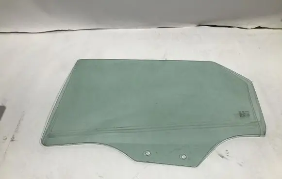 Audi A1 Front door window/glass (coupe) VW13126