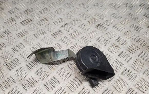 Mercedes-Benz E C207 W207 Horn signal A2075421220