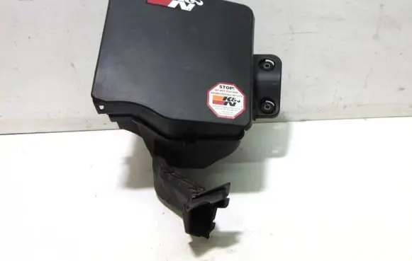 BMW M5 Air filter box cover 