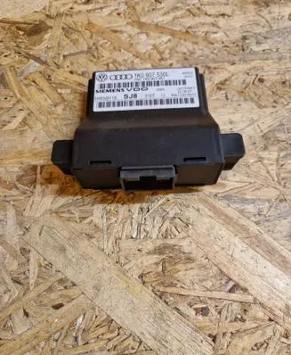 Skoda Octavia Mk2 (1Z) Gateway control module 1K0907530L 1K0907951 5WK50011B