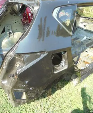 Nissan Pulsar Rear quarter panel GNO