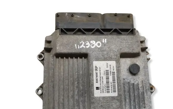 Opel Meriva A Engine control unit/module 55574587 7AE7W7J 7160013508