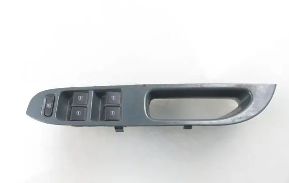 Seat Ibiza III (6L) Electric window control switch 6L1867171C