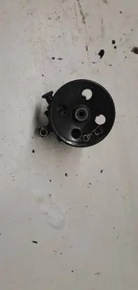 Mercedes-Benz E W211 Power steering pump A0044661401 7693955203 52512128