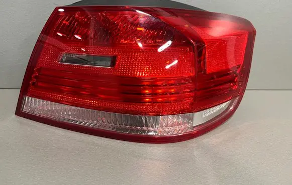 BMW 3 E92 E93 Rear/tail lights 7162302 HLE93T1R 4805021005