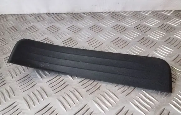 Infiniti EX Rear sill trim cover 769B31BA0A
