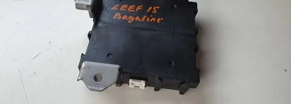 Nissan Leaf I (ZE0) Other control units/modules