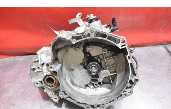 Chevrolet Cruze Manual 6 speed gearbox 55194293
