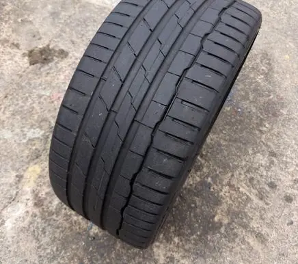 Mercedes-Benz E W212 R20 summer tire 