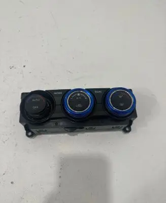 Subaru Levorg Climate control unit 72311VA160 T64570AB 50724EA