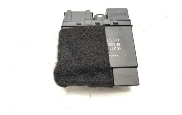 Mercedes-Benz CLS C219 Keyless (KESSY) go control unit/module 2115454340
