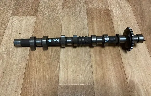 Hyundai Coupe Camshaft 5B526 BB929A
