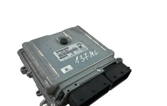 Volvo V70 Engine control unit/module P31303388 0281015286