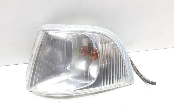 Volvo S40, V40 Headlight/headlamp 30862523 30854653