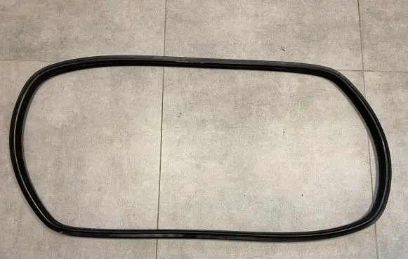 Mercedes-Benz G W461 W463 1st Gen Rubber seal rear door window/glass A4637450024