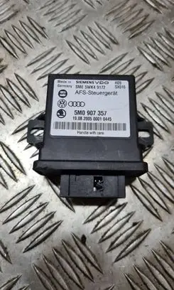 Volkswagen PASSAT B6 Light module LCM 5M0907357 5WK49172