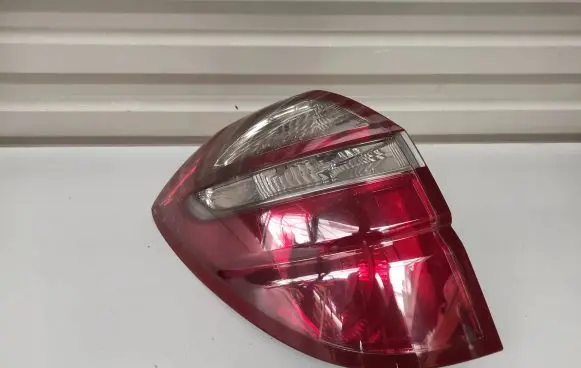 Subaru Legacy Rear/tail lights