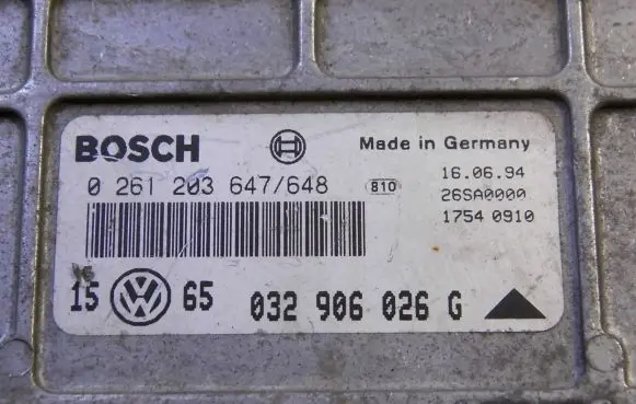 Volkswagen Golf III Engine control unit/module ECU 032906026G
