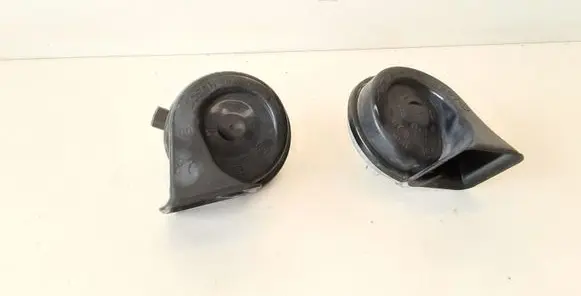 BMW 1 E81 E87 Horn signal 024148 011157