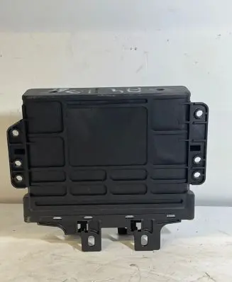 Audi A4 S4 B5 8D Gearbox control unit/module 01N927733DG