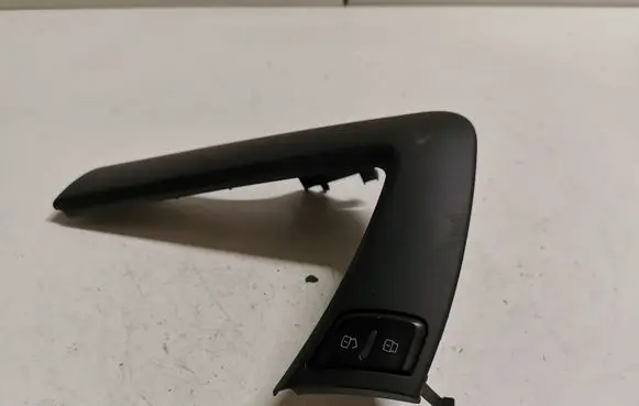 Other front door trim element