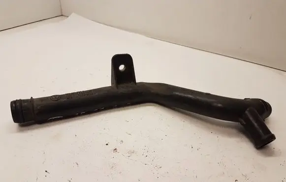 Audi A6 S6 C7 4G Engine coolant pipe/hose 03L121065K