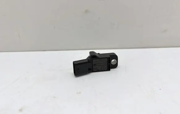 Skoda Octavia Mk4 Air pressure sensor 06L906051K