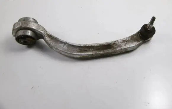 Audi A8 S8 D2 4D Front lower control arm/wishbone