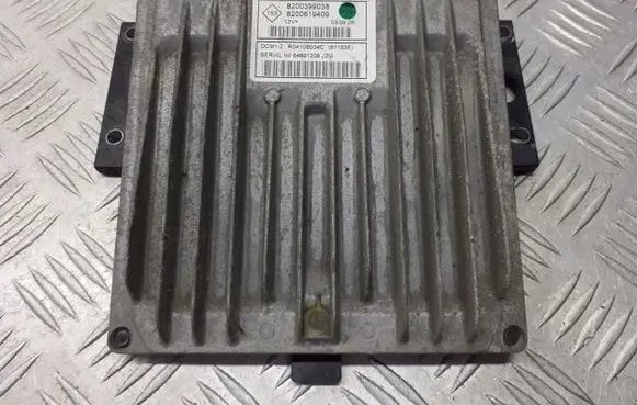 Nissan Note (E11) Engine control unit/module 8200619409