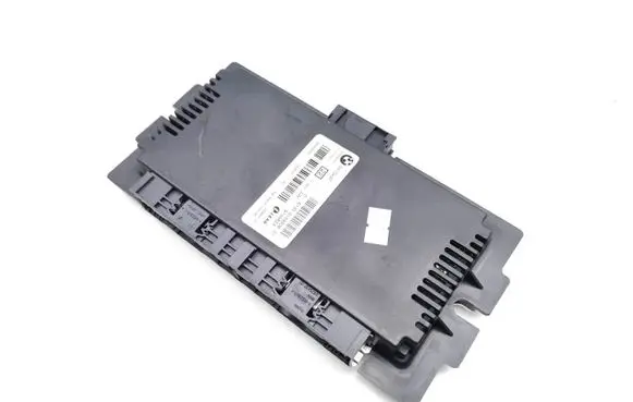 BMW 3 E90 E91 Xenon control unit/module 9159808 6135915980801 9159823