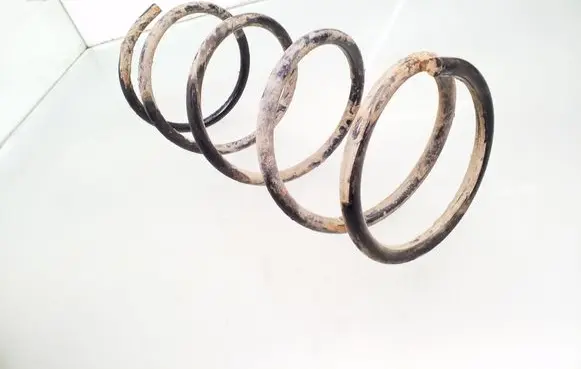 Subaru Forester SF Front coil spring 