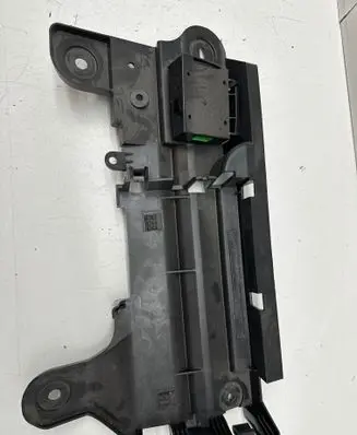 Volvo S90, V90 Battery tray 31350494