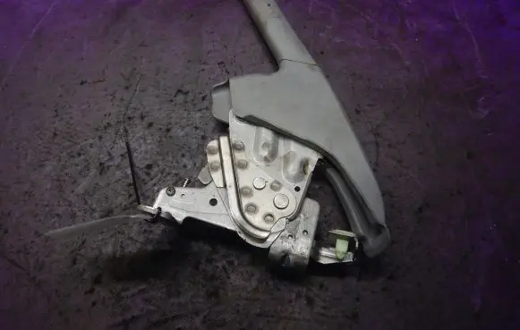 Mazda 2 Handbrake/parking brake lever assembly