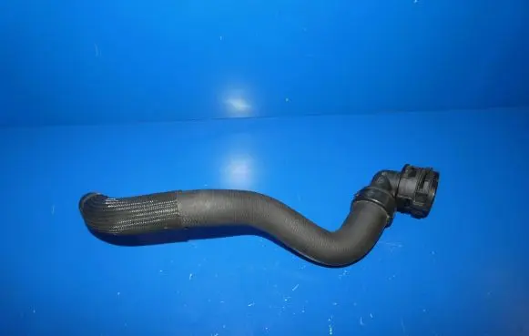 Peugeot 308 Engine coolant pipe/hose