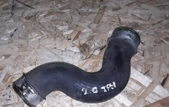 Audi TT TTS Mk2 Intercooler hose/pipe 1K0145832E