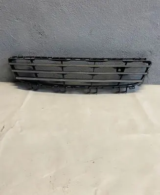 Opel Astra H Front bumper lower grill 24460271