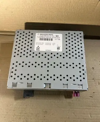 Mercedes-Benz C W205 Sound amplifier A2229003210 A2229048000 A2229018000