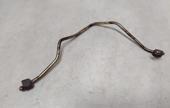 Ford Focus Fuel injector supply line/pipe 