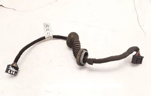 Chevrolet Captiva Tailgate/trunk wiring harness 801J101