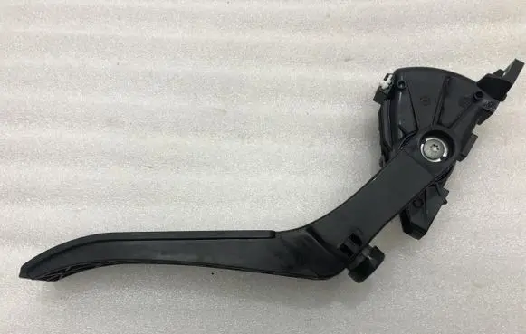 Porsche Cayenne (9Y0 9Y3) Accelerator throttle pedal POTENCJOMETR