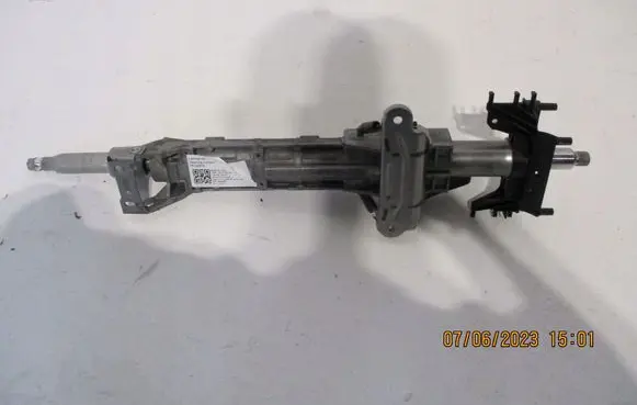 BMW X3 G01 Steering wheel axle 6896187