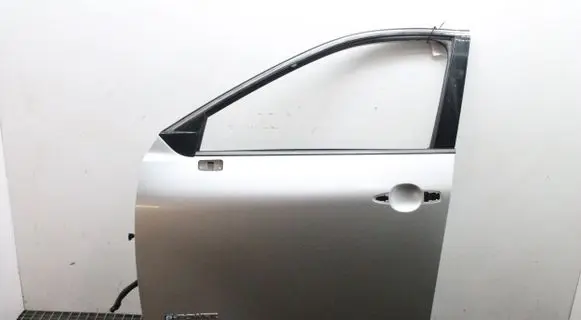 Nissan X-Trail T33 Front door
