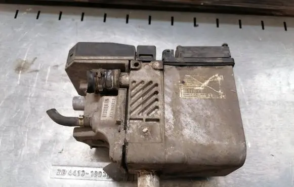 Volkswagen Touareg I Auxiliary pre-heater (Webasto) 7L6815071