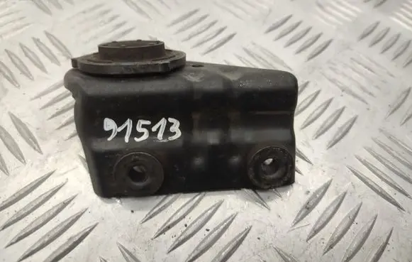 Radiator support slam panel bracket