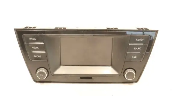 Skoda Fabia Mk3 (NJ) Radio/GPS head unit trim 