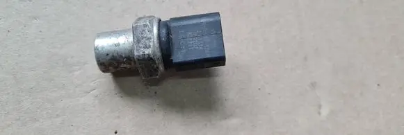 Audi A4 S4 B8 8K Air conditioning (A/C) pressure sensor 4H0959126A