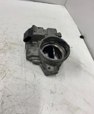 Audi A4 S4 B6 8E 8H Throttle valve A2C53364206 2311122108